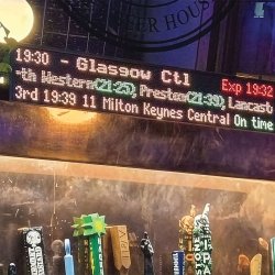 Live Departure Boards Make Customers Stay Longer and Spend More