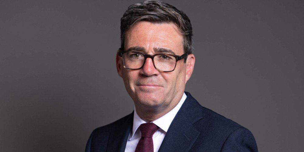 Burnham cuts pub business rates by 20%