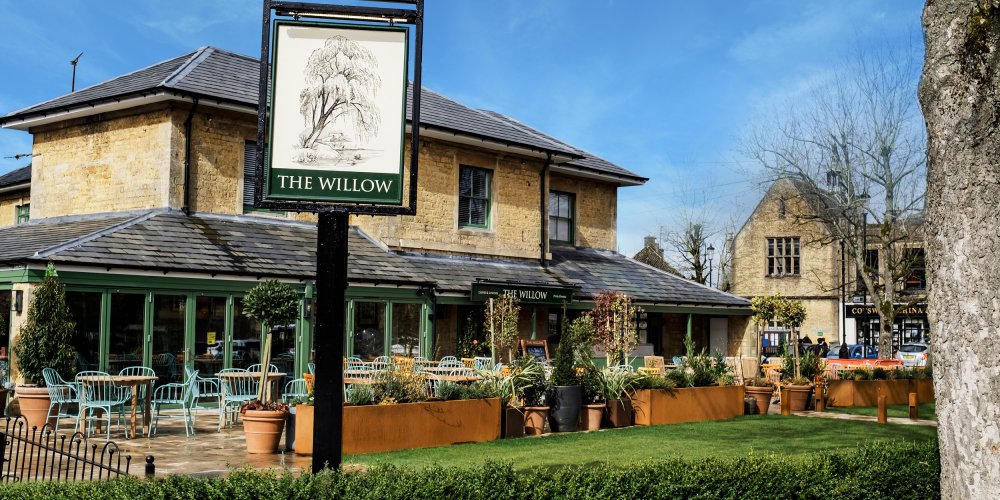 Managed pubs enjoy warm summer sales
