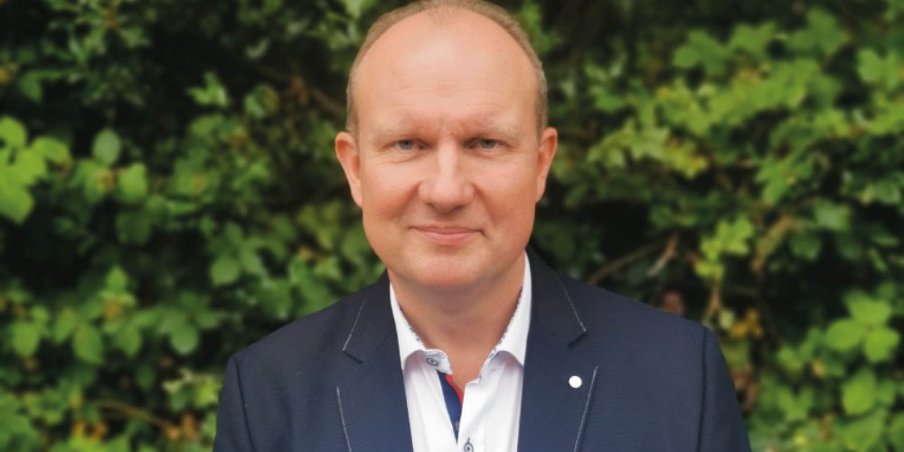 BII's Steve Alton wins CAMRA campaigning award