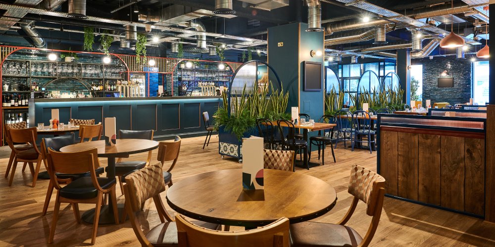 Fuller's reopens The Saint cocktail bar