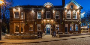 Deanes House pub reopens following £180k investment