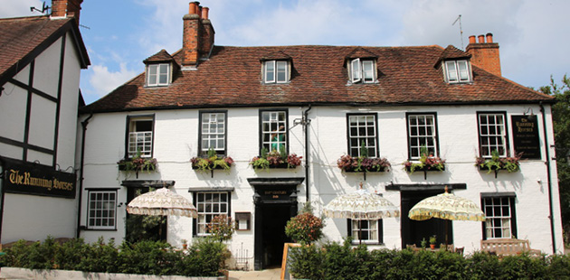 Country pub in Surrey 